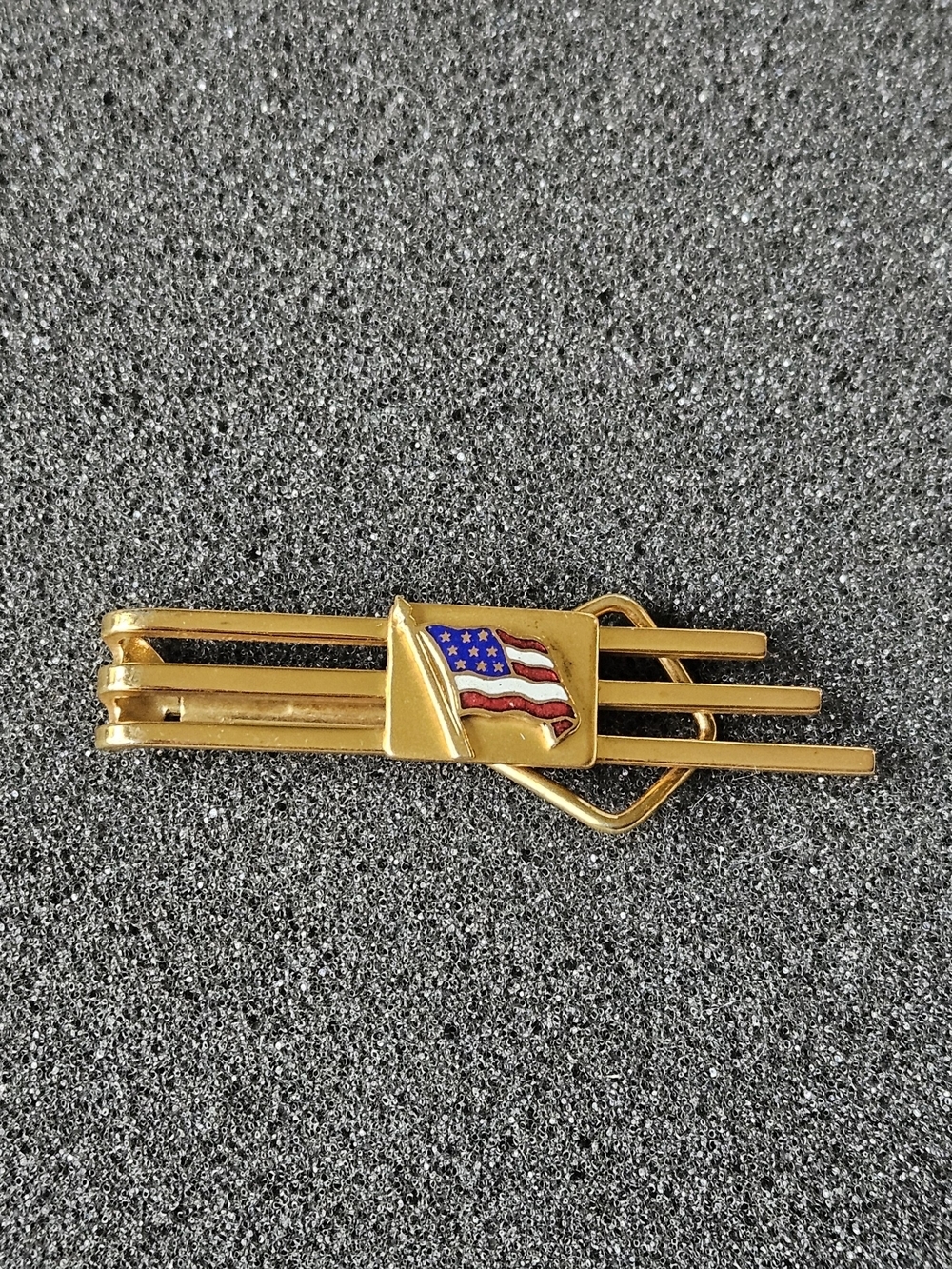 SWANK Gold-Tone Tie Bar with Enamel U.S. Flag.